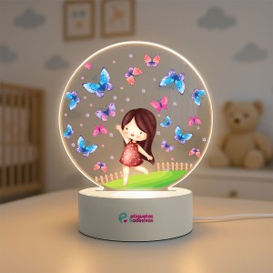 Luminária Borboletas e Menina