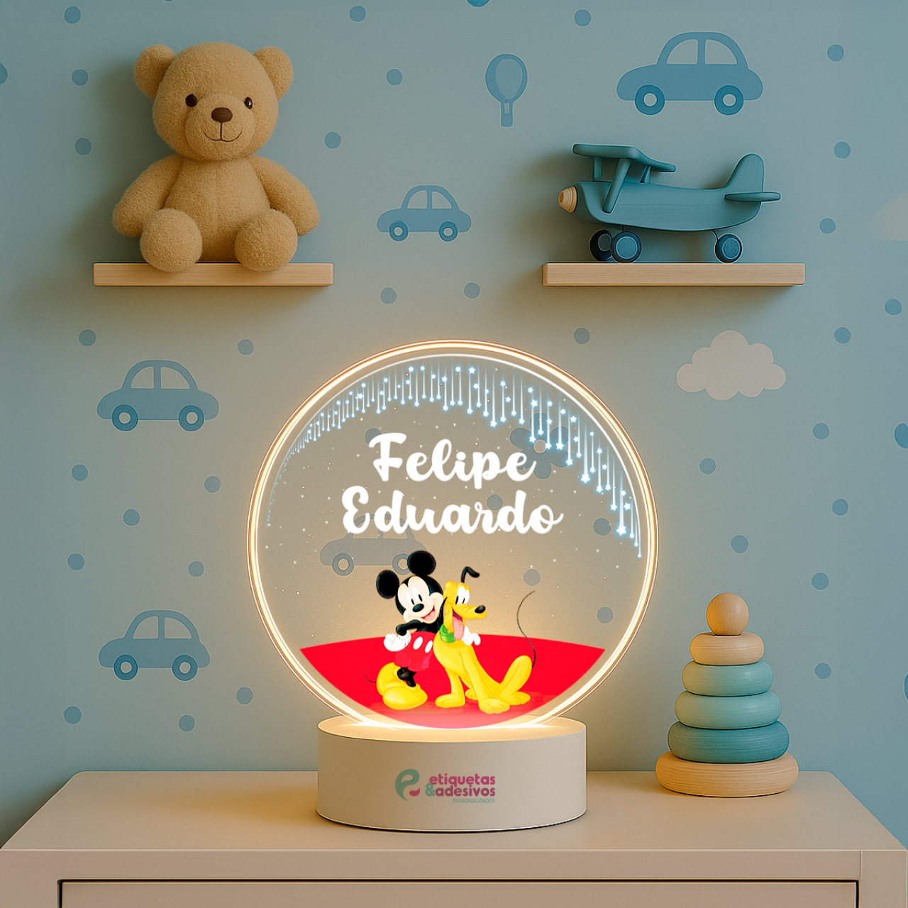 Luminária Mickey e pluto com nome personalizado
