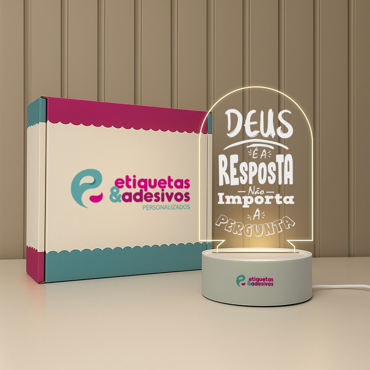 Luminária Deus é a Resposta