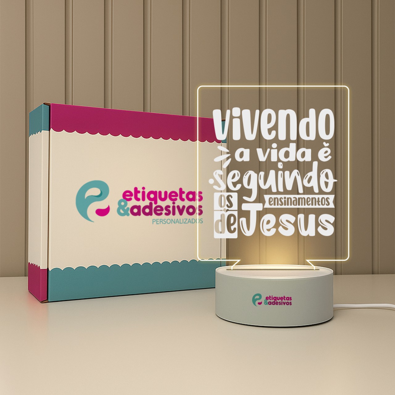Luminária Vivendo a Vida