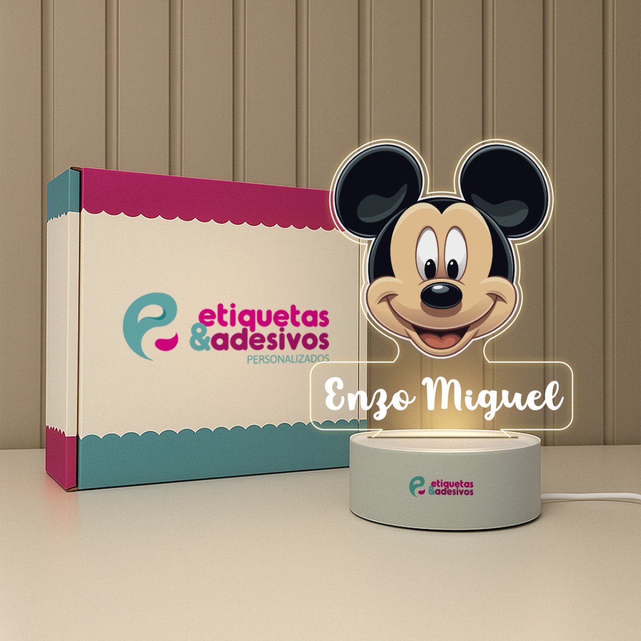 Luminária Mickey Especial com nome personalizado
