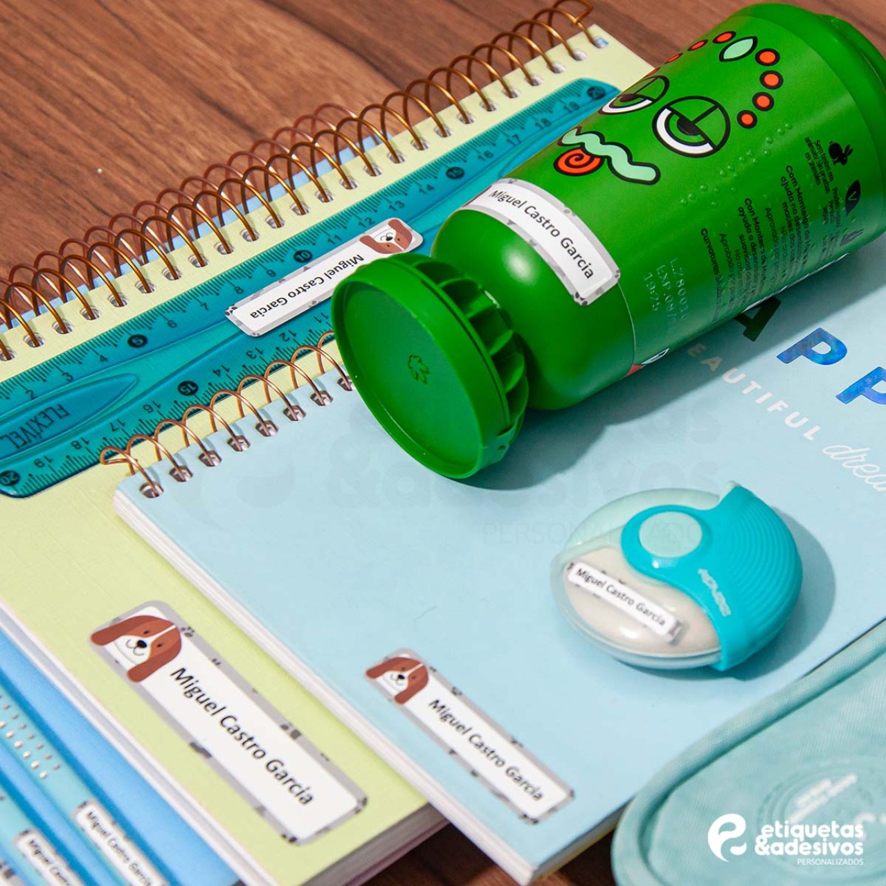 Kit Escolar TURBINADO com tema