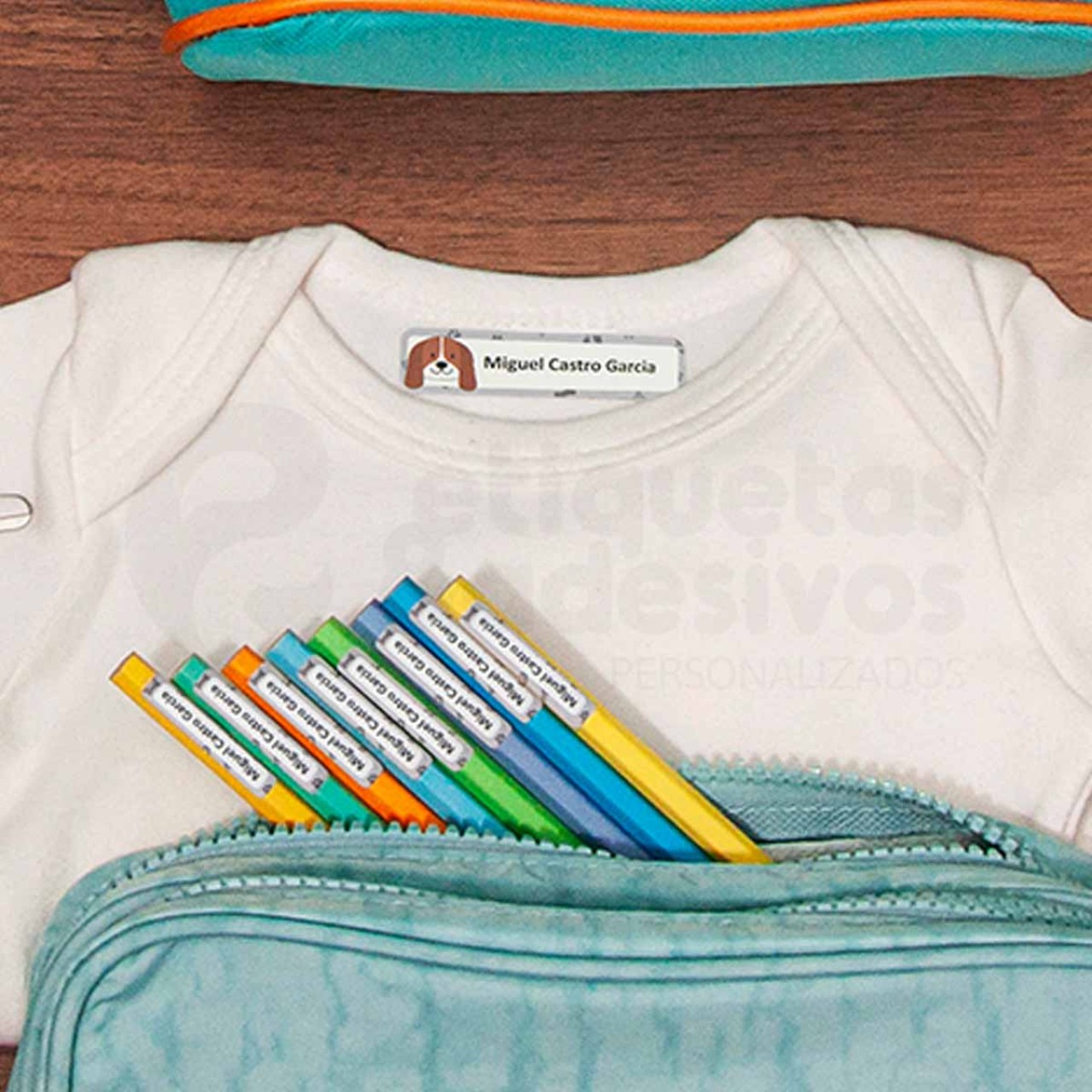 Kit Roupas 2 com tema