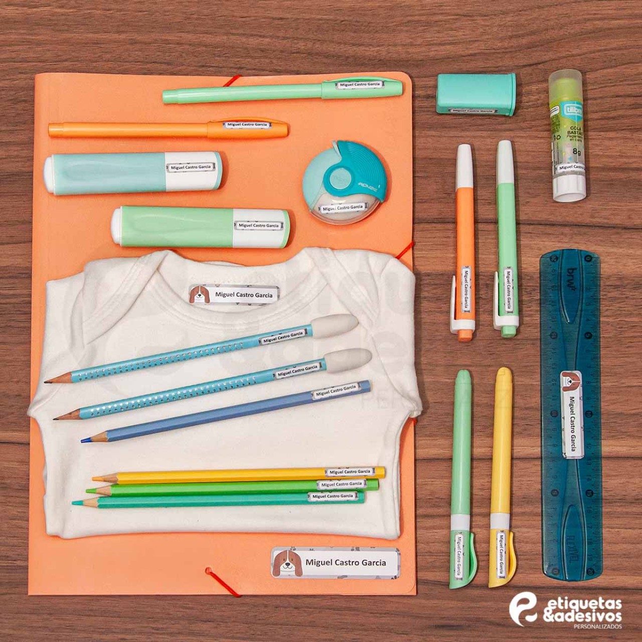 Kit promocional com desenho